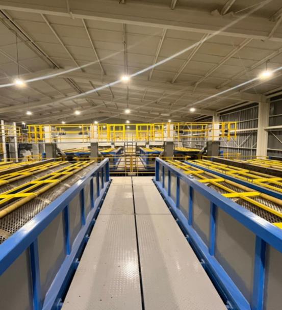 Calibration and sorting lines running the length of the processing hall